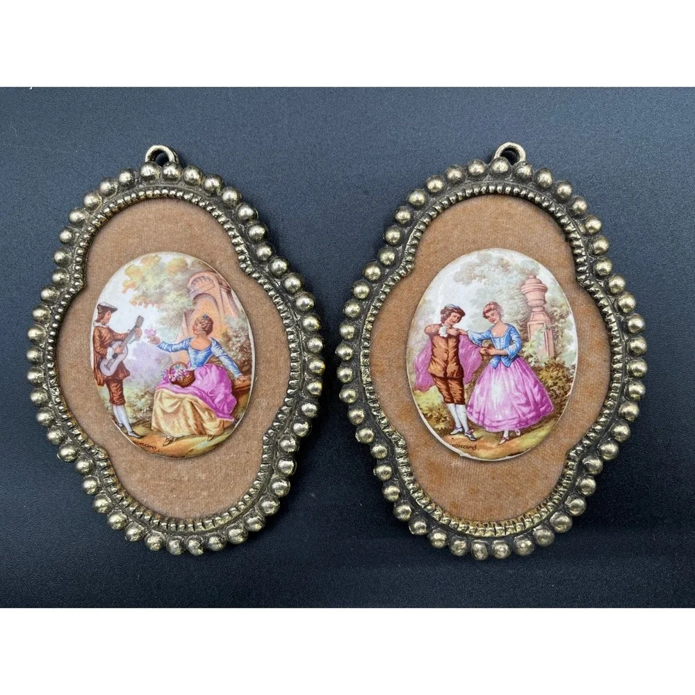Vtg EA Riba Co Fragonard Porcelain‎ Cameo French Rococo Courting Couple Set of 2
